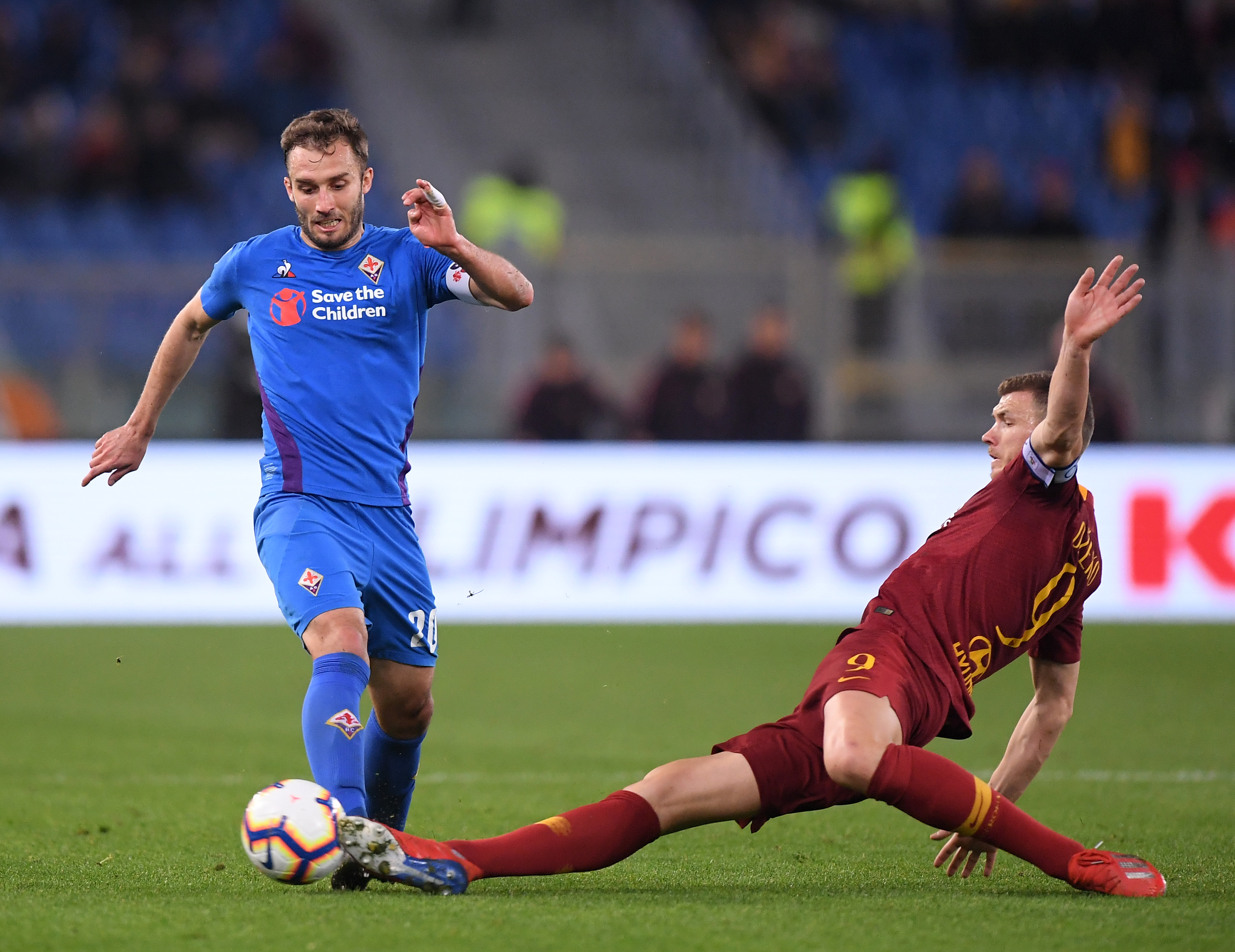 双响终结拜仁开季16连胜，柏林联合中卫多克希当选全场最佳（多克希梅开二度终结拜仁开季16连胜，柏林联合中卫荣膺全场最佳）