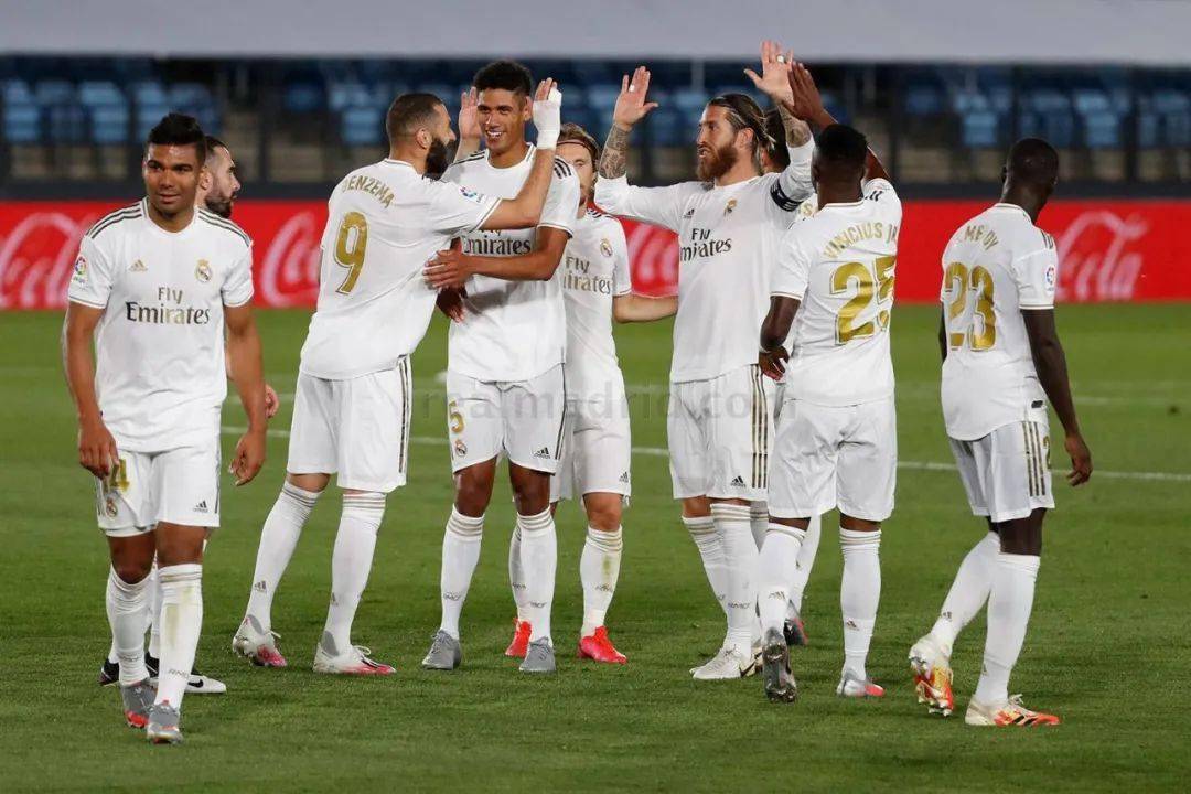 难逃四连败？海港三大主力缺阵亚冠，中超冠军本轮再败恐提前告别赛场（海港三大主力缺席亚冠，中超冠军或再败吞四连败提前出局）