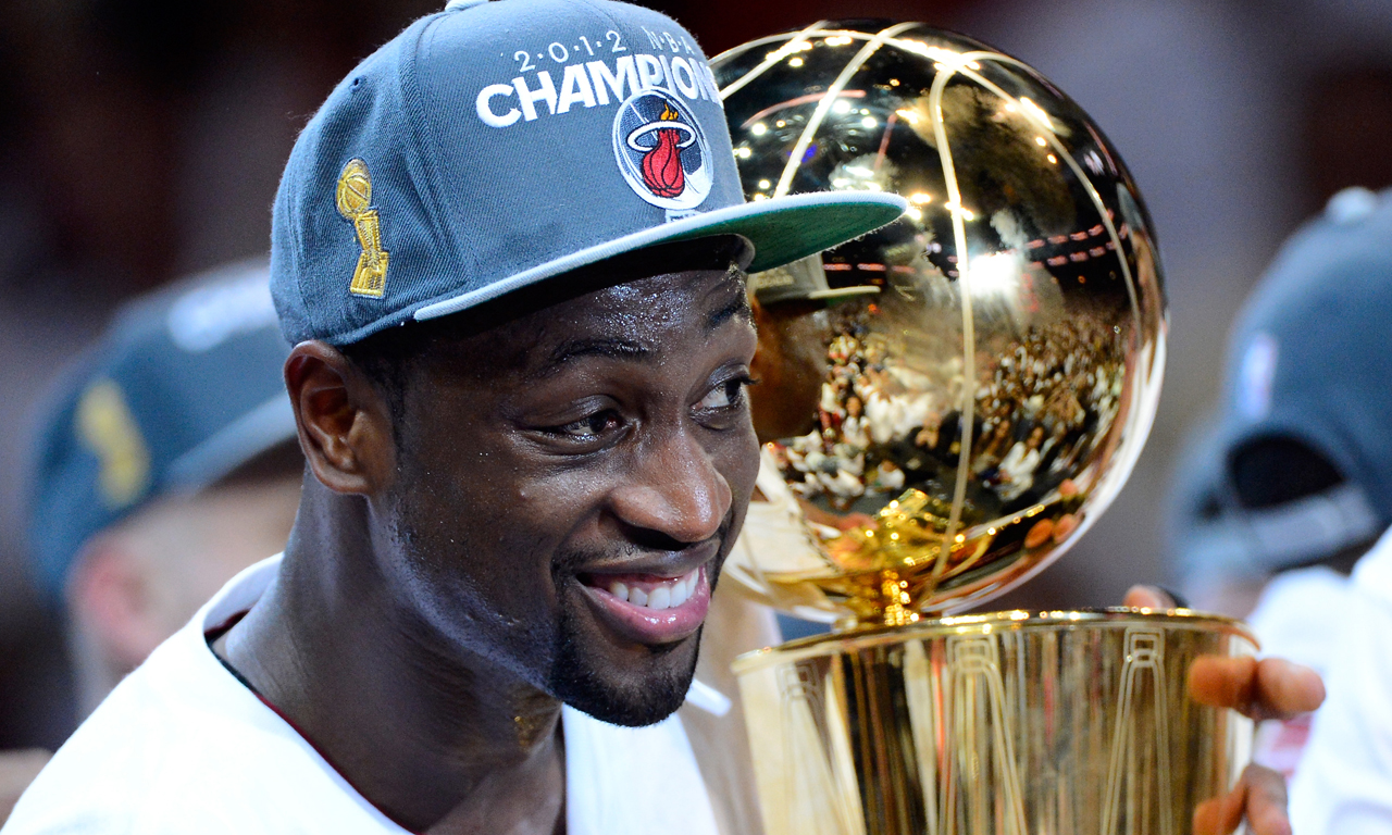 巴萨拖欠拜仁2000万莱万转会费？德雷森：已经付清了（德雷森回应巴萨欠款传闻：莱万转会费2000万已结清）