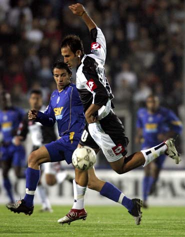 距执教1000胜仅差1场，卡莱尔：我现在不想讨论这个话题（距执教千胜只差一场，卡莱尔：暂不谈论此事）