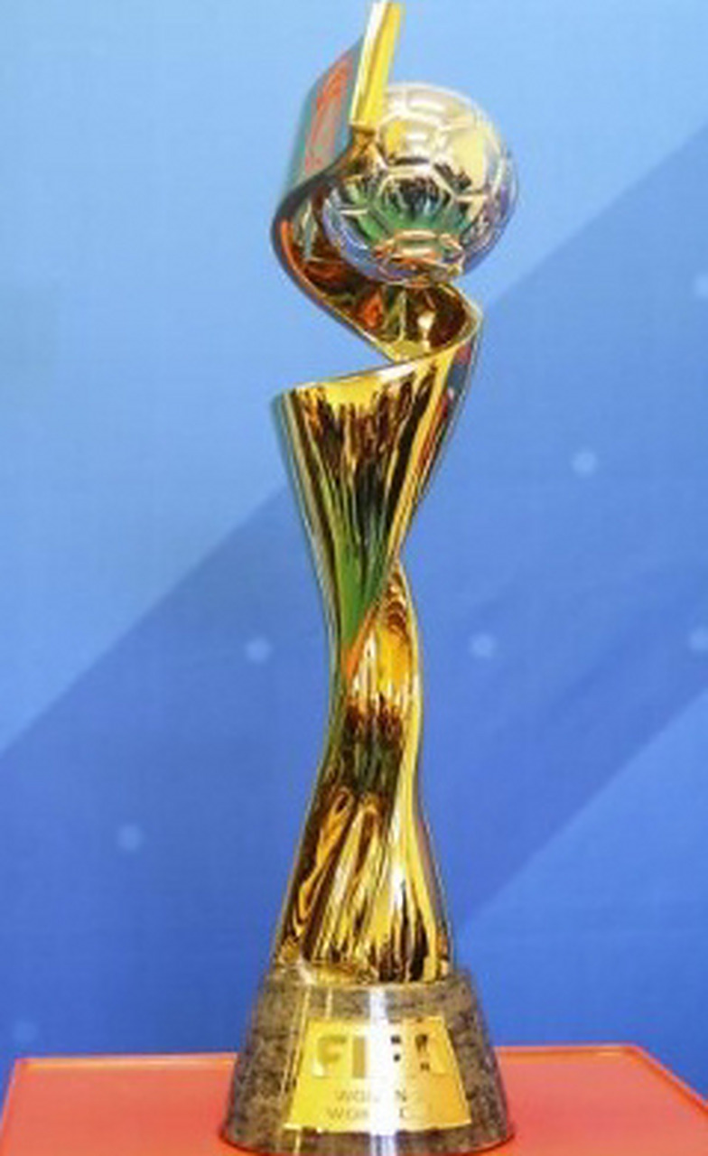 津媒谈邵佳一：土帅对阶段性考核的要求无异议且薪酬好商量（津媒评邵佳一：本土主帅接受阶段性考核，薪酬易协商）