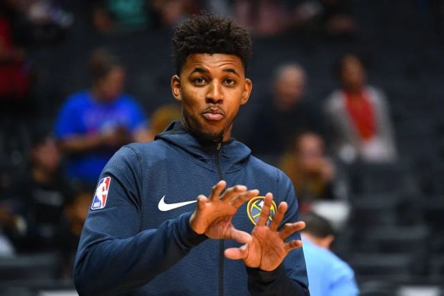 法国队火力全开（法国队攻势如潮）