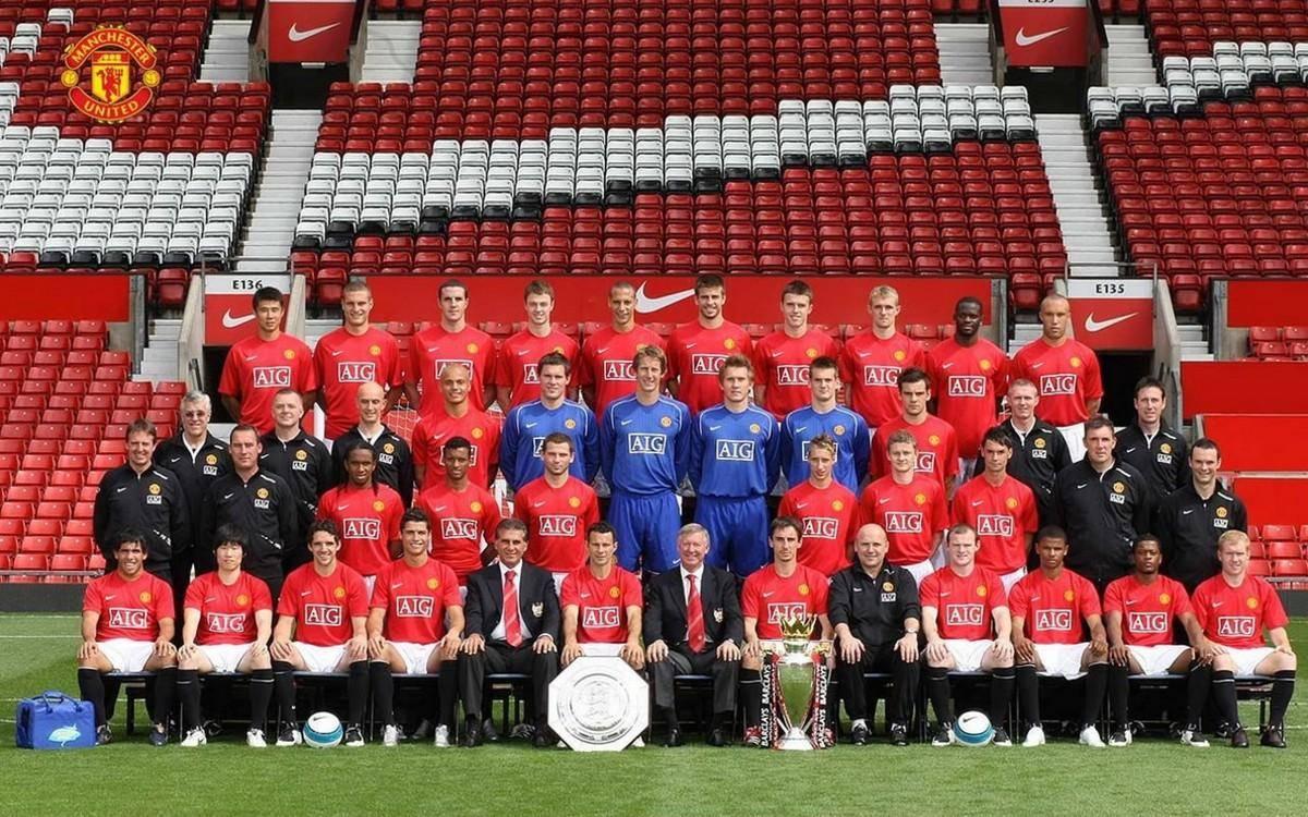 FIFA年度最佳女足教练候选：威格曼、希拉尔德斯在列（FIFA年度最佳女足主帅候选出炉：威格曼、希拉尔德斯入围）