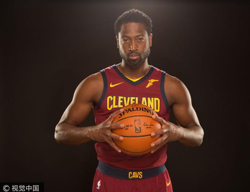 英超战报：沃特金斯、范黑克均双响，布莱顿3-4阿斯顿维拉（英超综述：沃特金斯与范黑克梅开二度，维拉4-3客胜布莱顿）